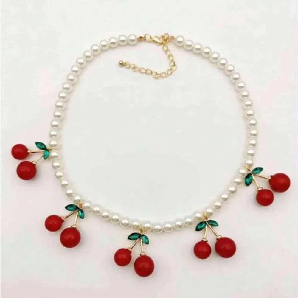 Cherry necklace N726